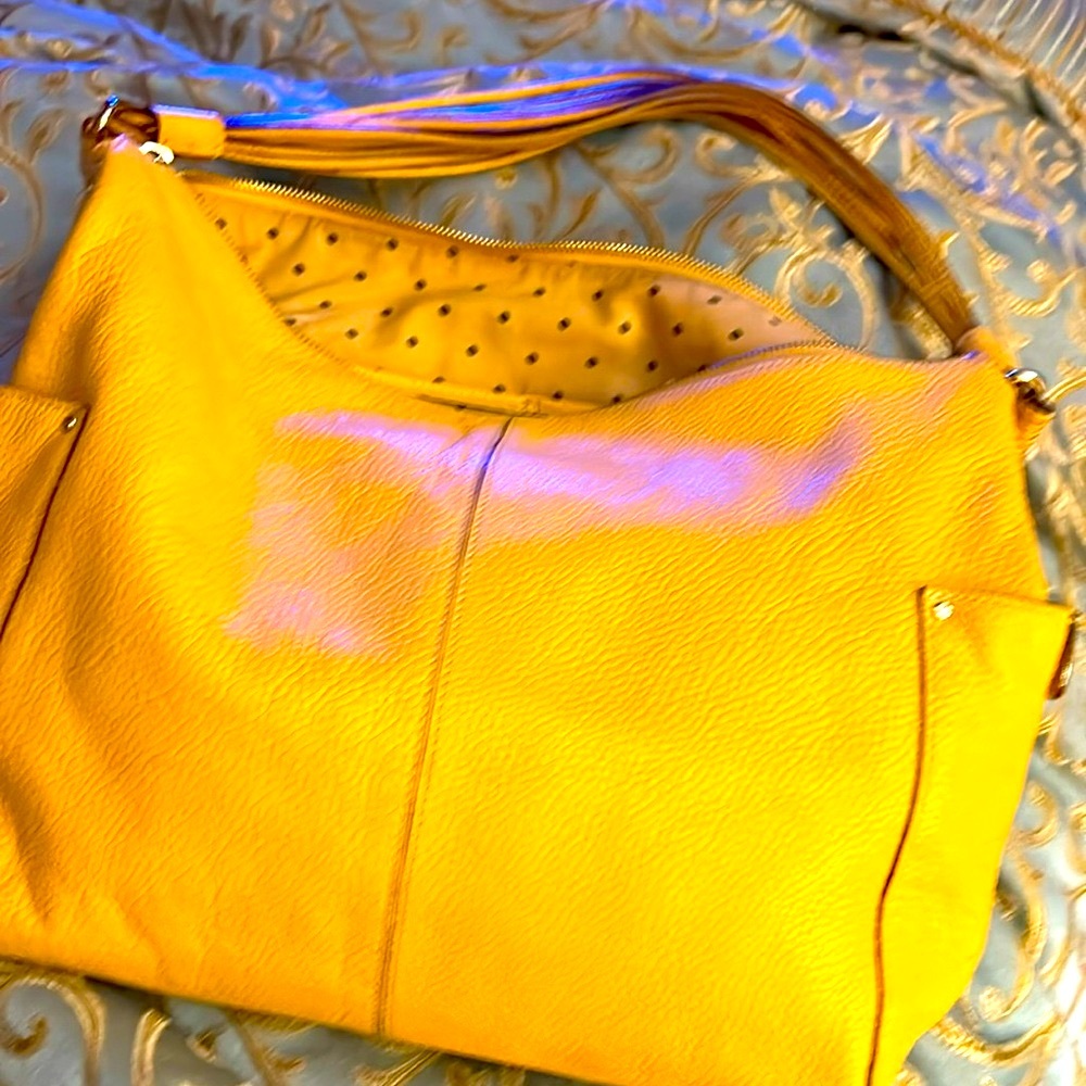 Kate Spade Tan Leather Shoulder Bag.   “Look at straps” - Picture 5 of 10